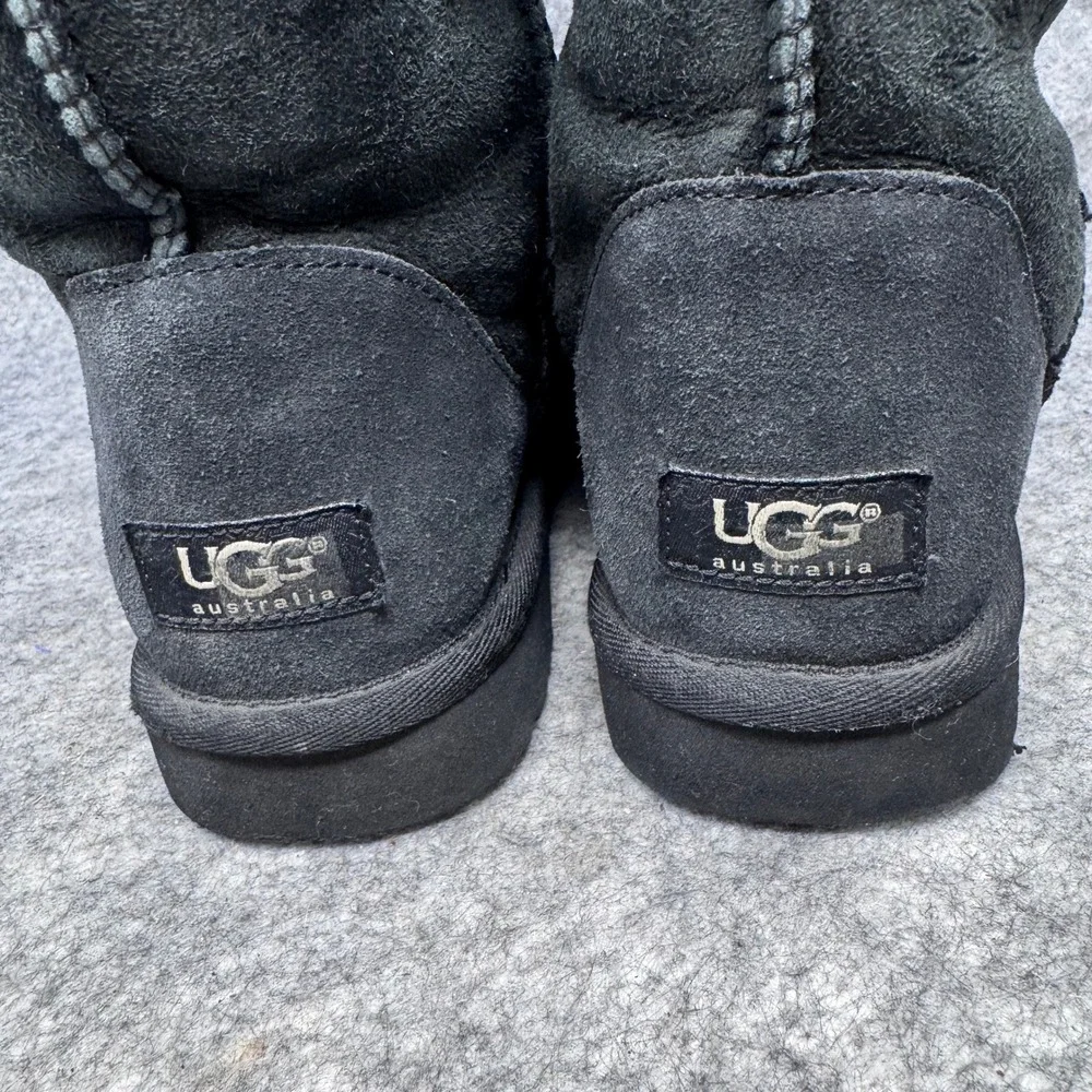 UGG Australia Suede Boots Womens 8 Classic Tall 5815 Sheepskin Shearling Black